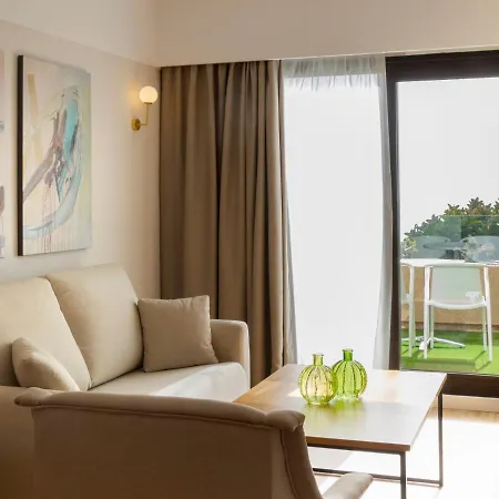 Отель Alexandre Grand Teguise Playa 4*