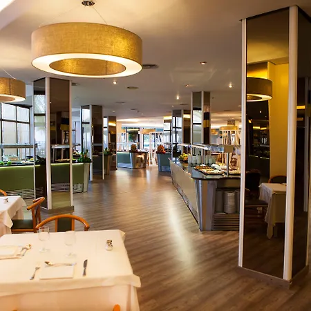 Отель Alexandre Grand Teguise Playa Коста-Тегисе