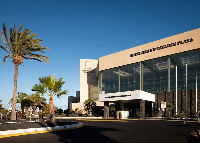 Alexandre Grand Teguise Playa 호텔 4*