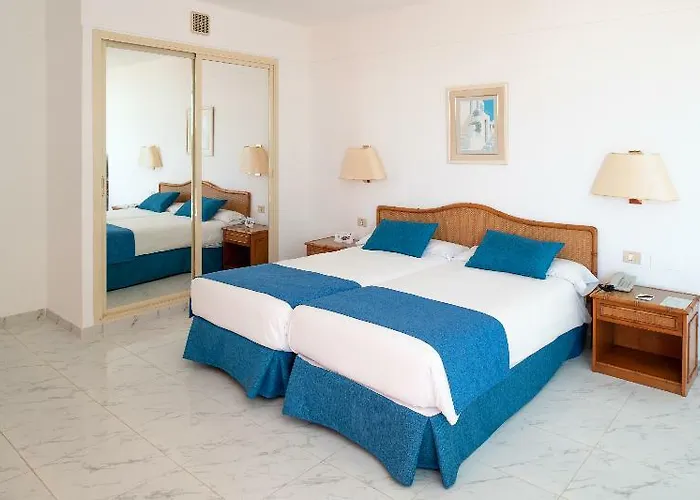 Alexandre Grand Teguise Playa 호텔 4*