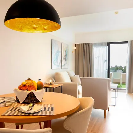 Alexandre Grand Teguise Playa Отель 4*