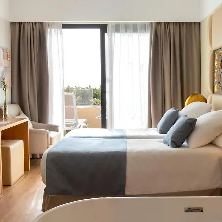 Alexandre Grand Teguise Playa 4* 코스타 테기세