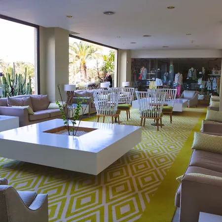 Alexandre Grand Teguise Playa Коста-Тегисе