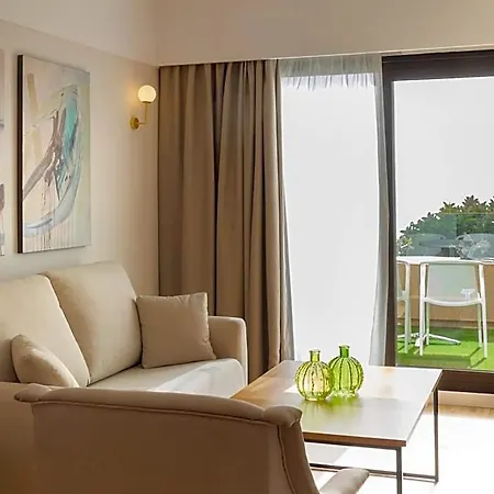 Otel Alexandre Grand Teguise Playa