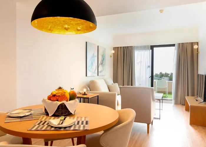 Alexandre Grand Teguise Playa Отель 4*