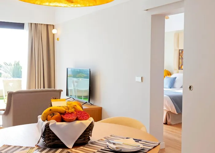 Alexandre Grand Teguise Playa Отель 4*