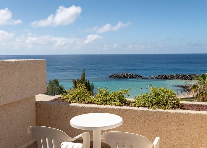 Отель Alexandre Grand Teguise Playa