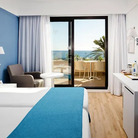 Alexandre Grand Teguise Playa מלון 4*